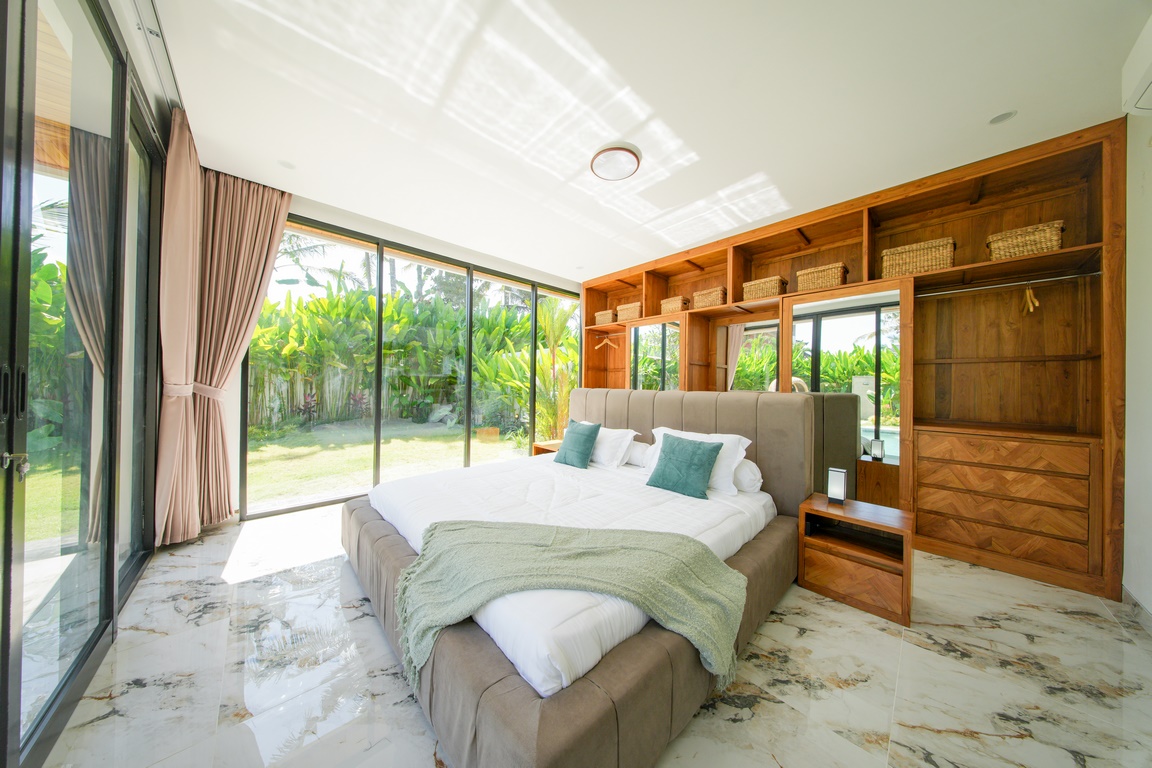 Real Estate Gallery 3