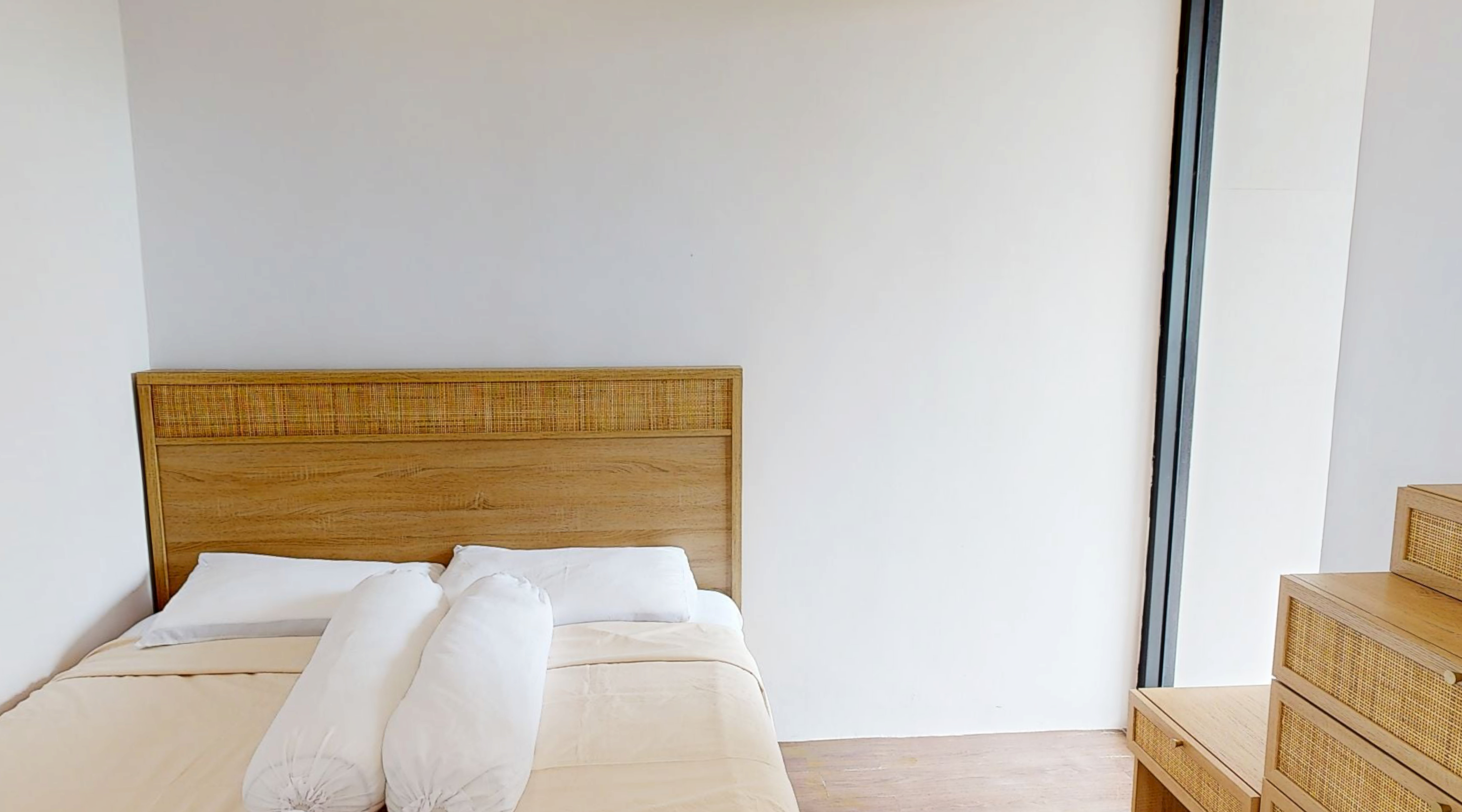 Real Estate Gallery 2
