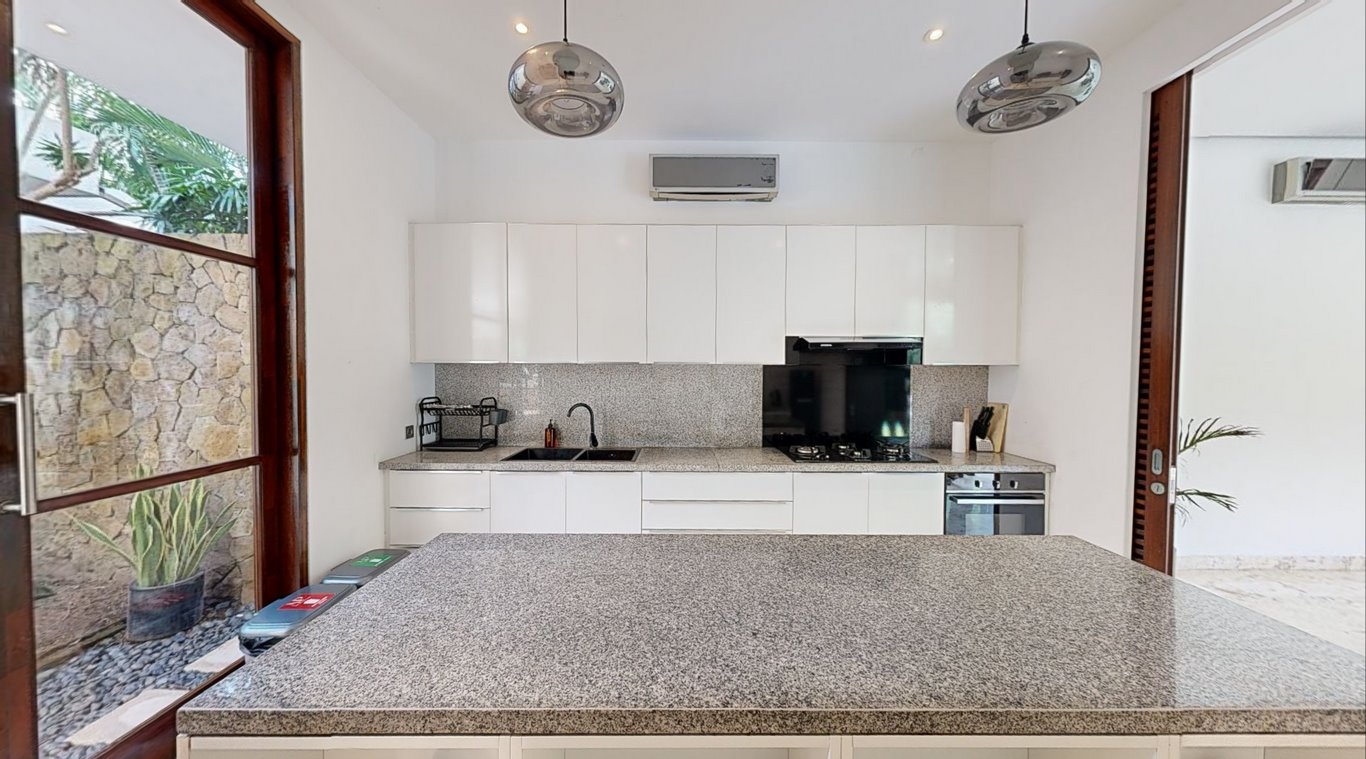 Real Estate Gallery 6