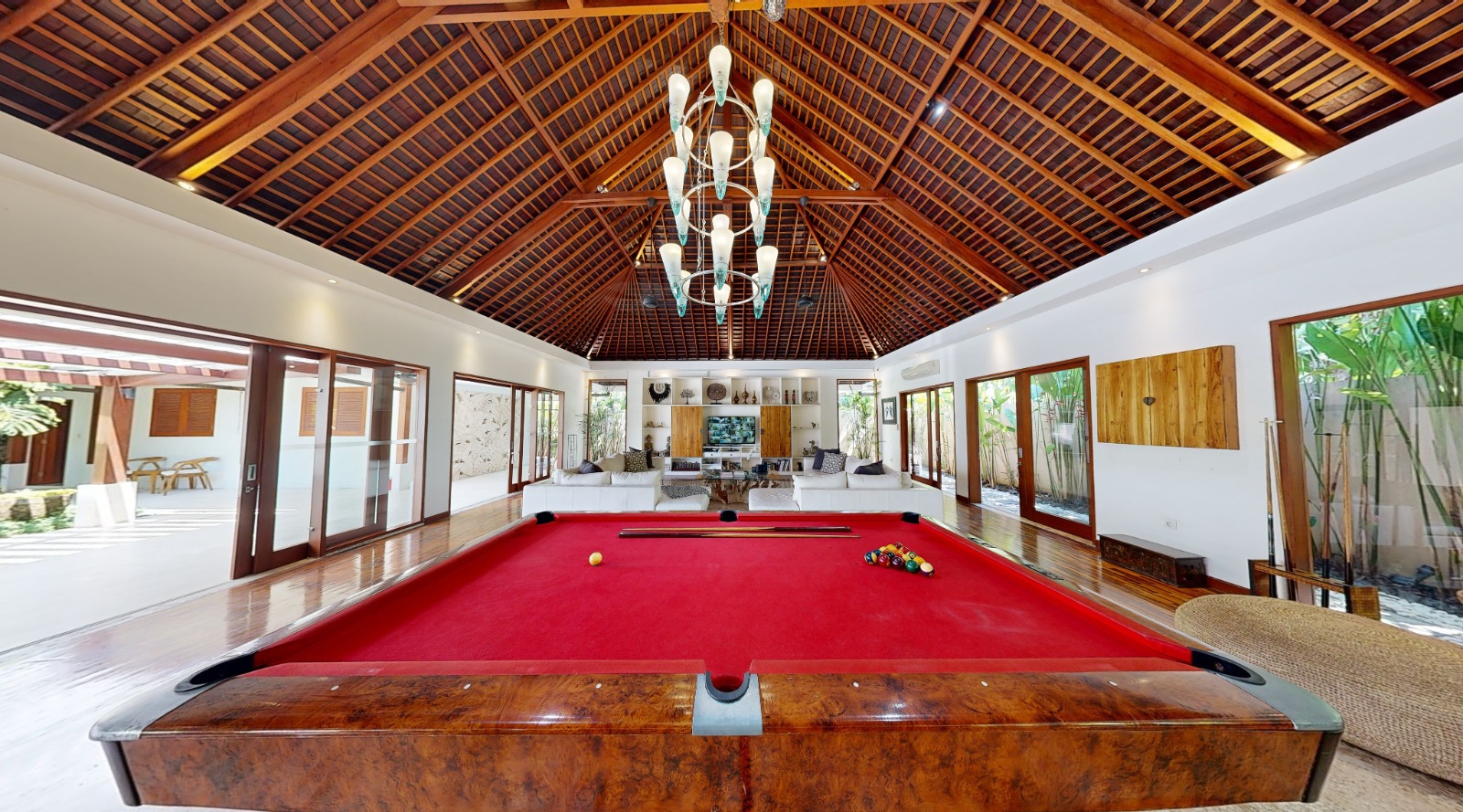 Real Estate Gallery 4