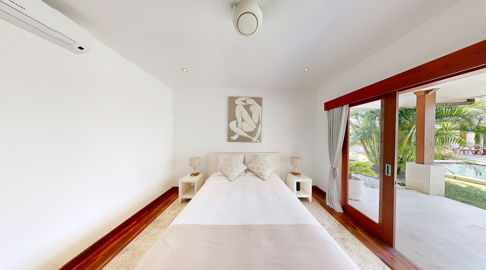 Real Estate Gallery 11