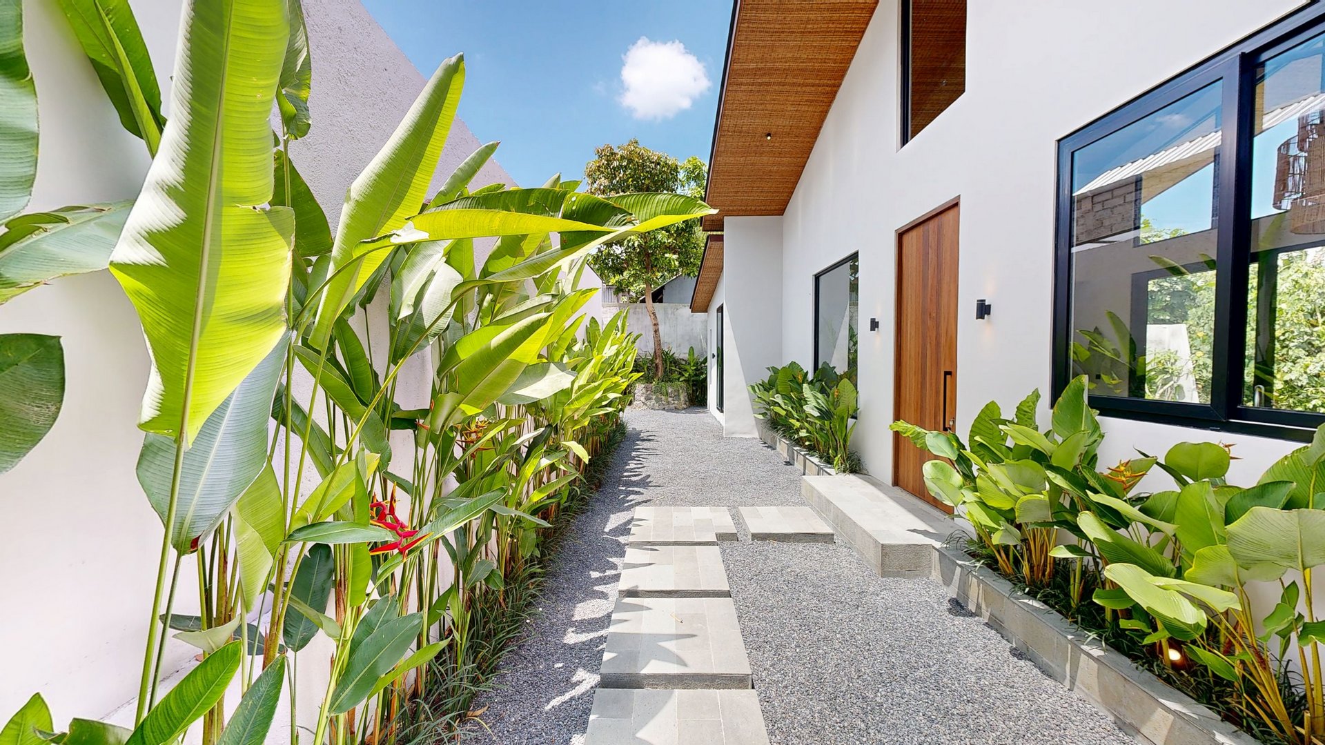 Real Estate Gallery 1