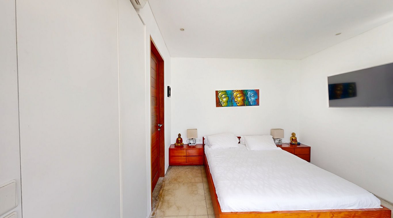 Real Estate Gallery 12