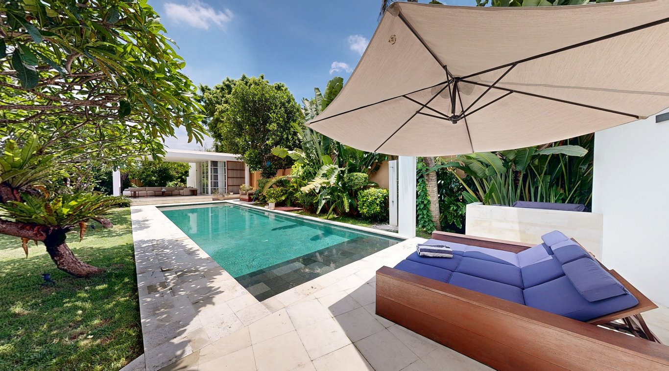 Real Estate Gallery 10