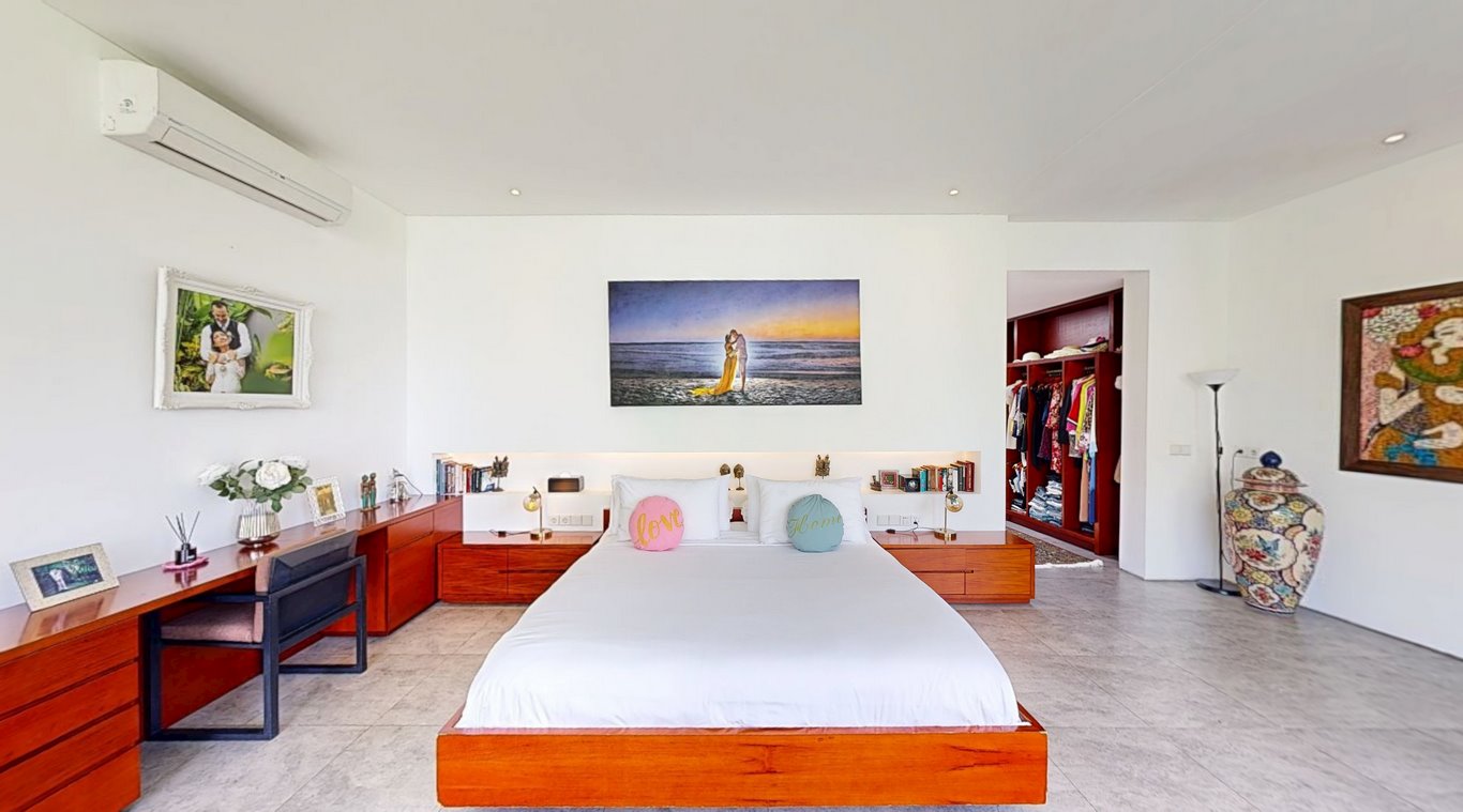 Real Estate Gallery 1