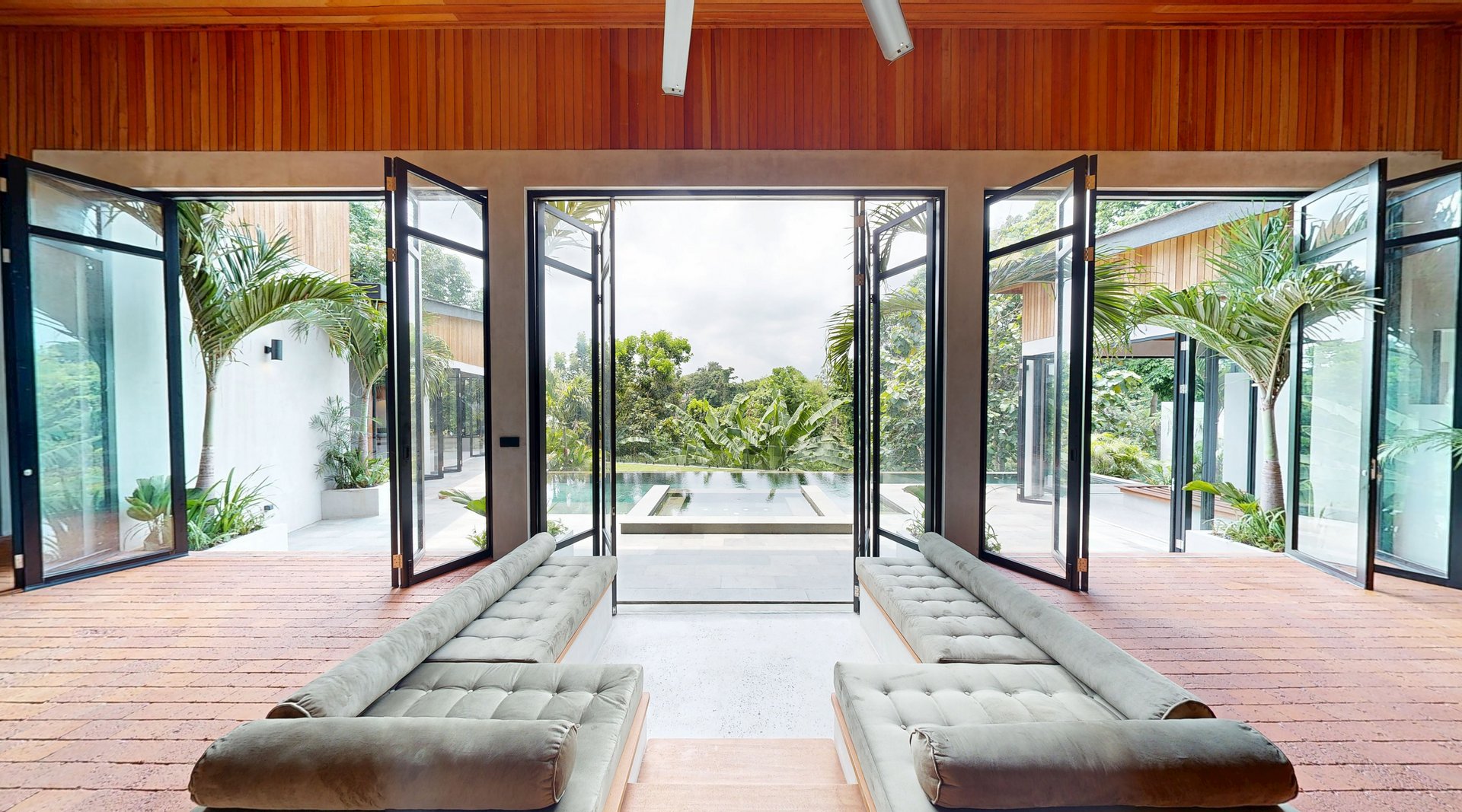 Real Estate Gallery 3